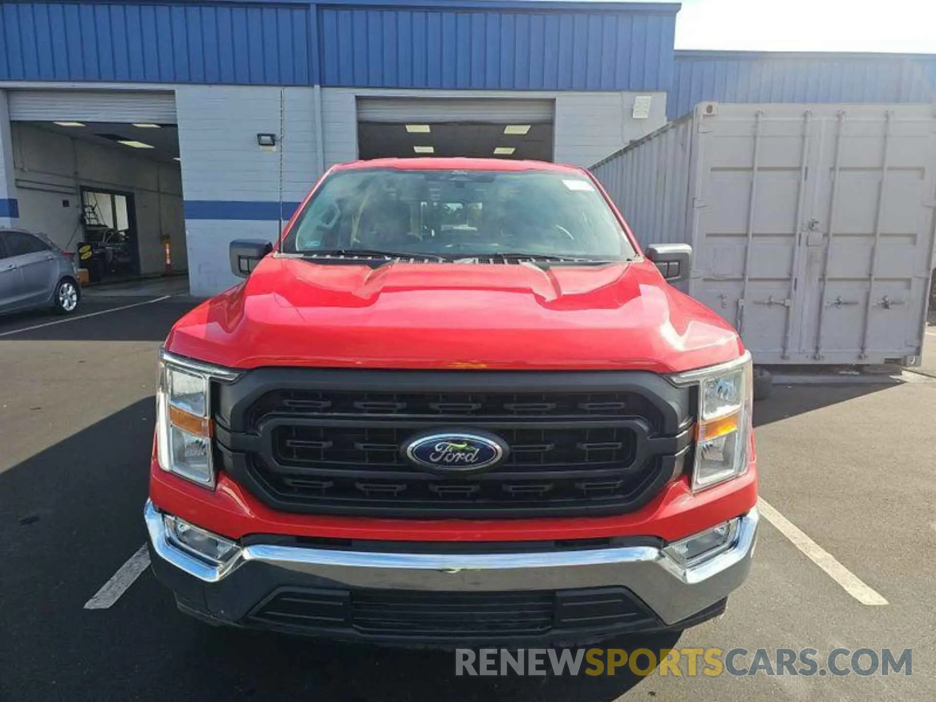 13 Photograph of a damaged car 1FTMF1CB5NKE05415 FORD F150 2022