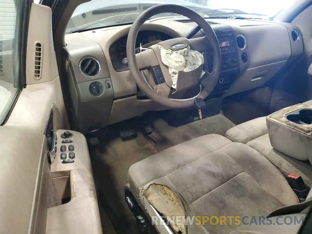8 Photograph of a damaged car 1FTPX14595NB43349 FORD F150 2022