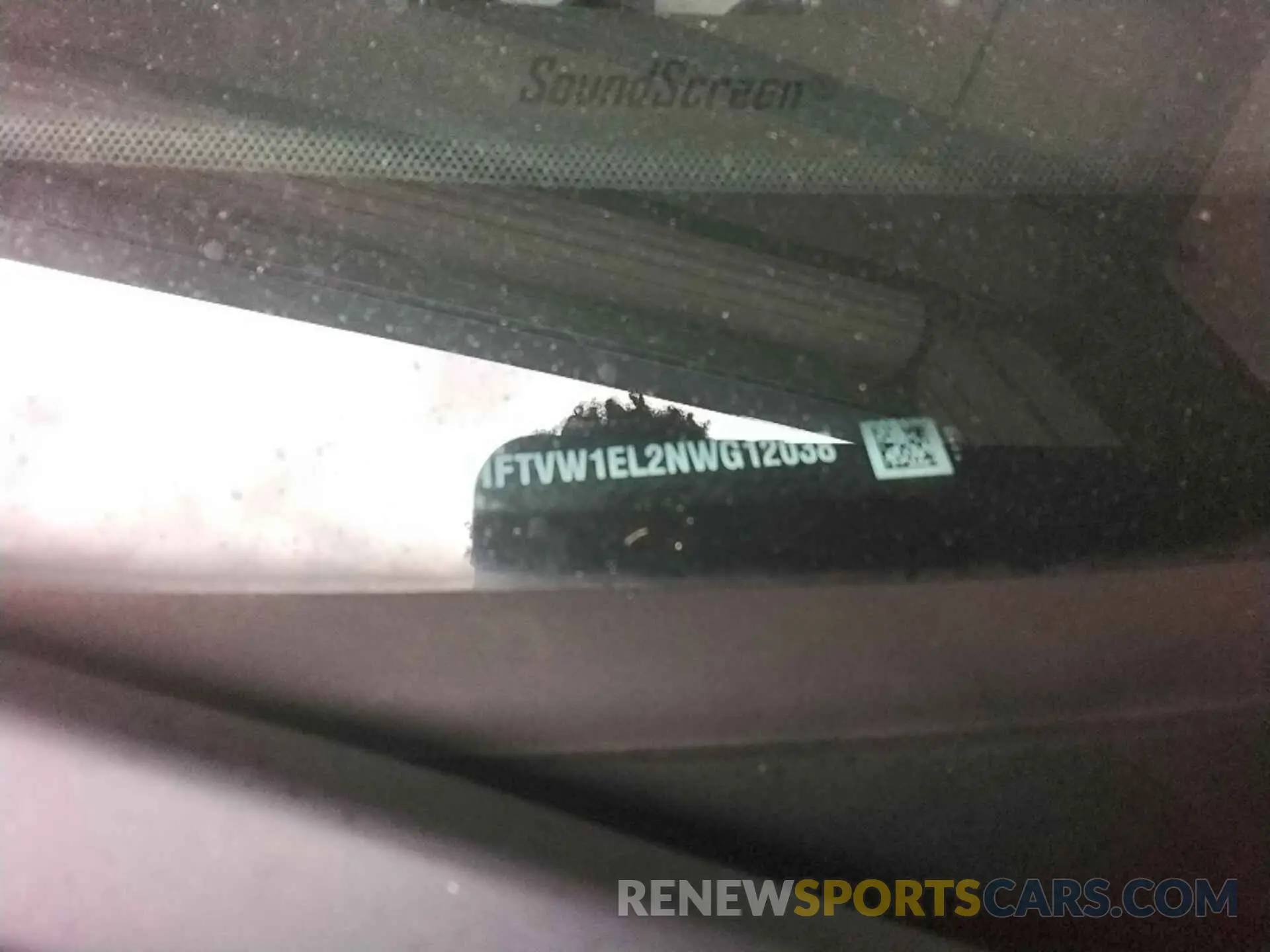 18 Photograph of a damaged car 1FTVW1EL2NWG12038 FORD F150 2022