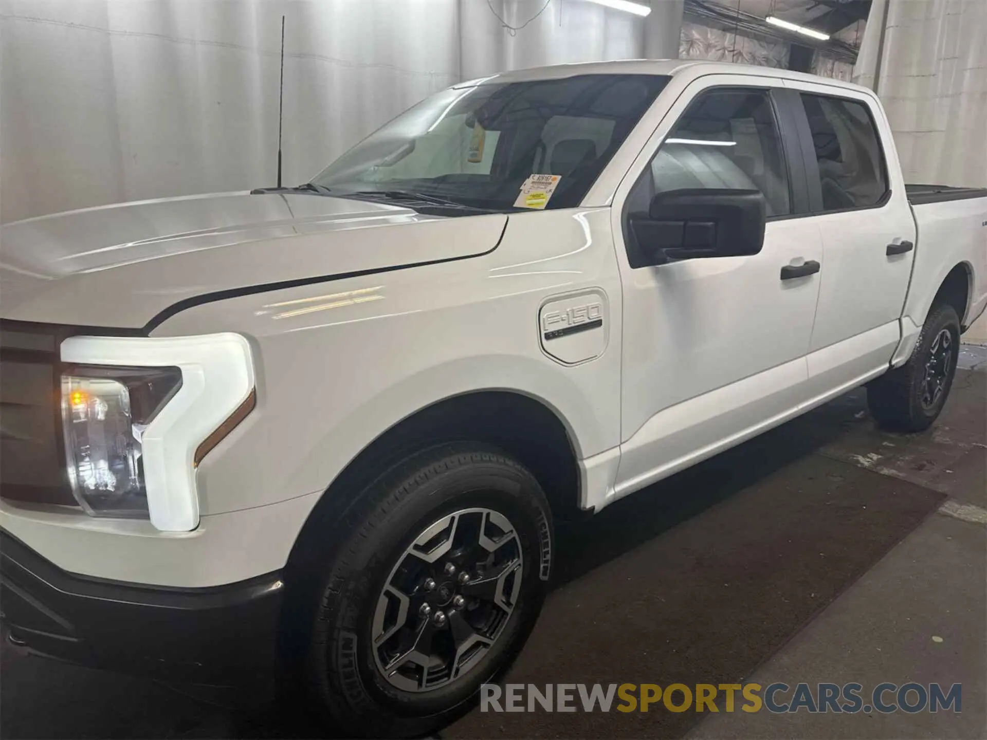 15 Photograph of a damaged car 1FTVW1EL5NWG08906 FORD F150 2022