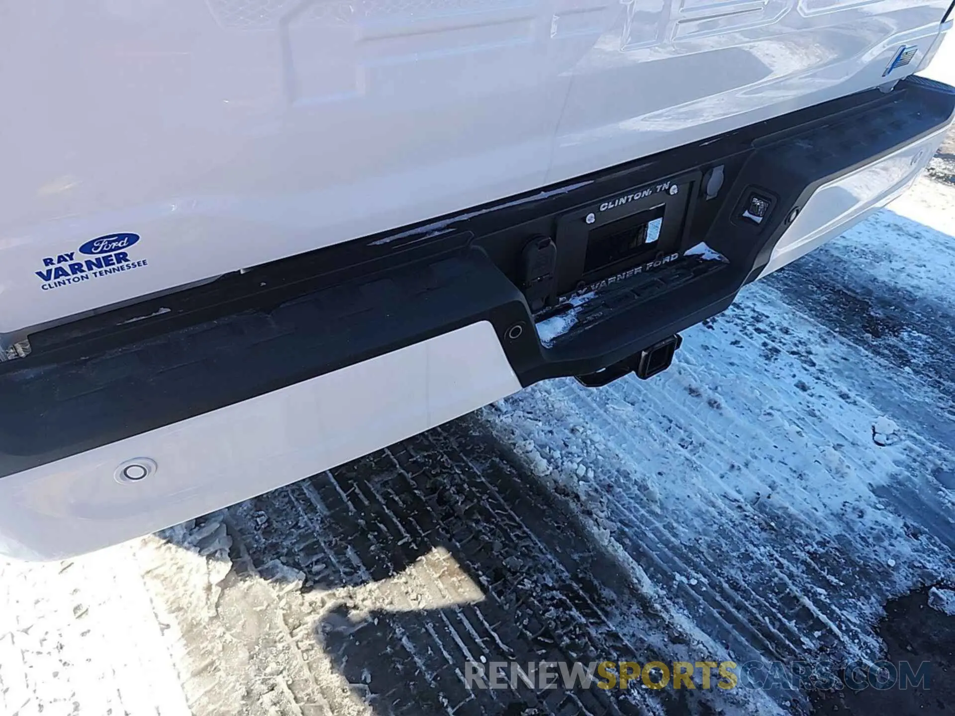 21 Photograph of a damaged car 1FT6W1EV9PWG31047 FORD F150 2023