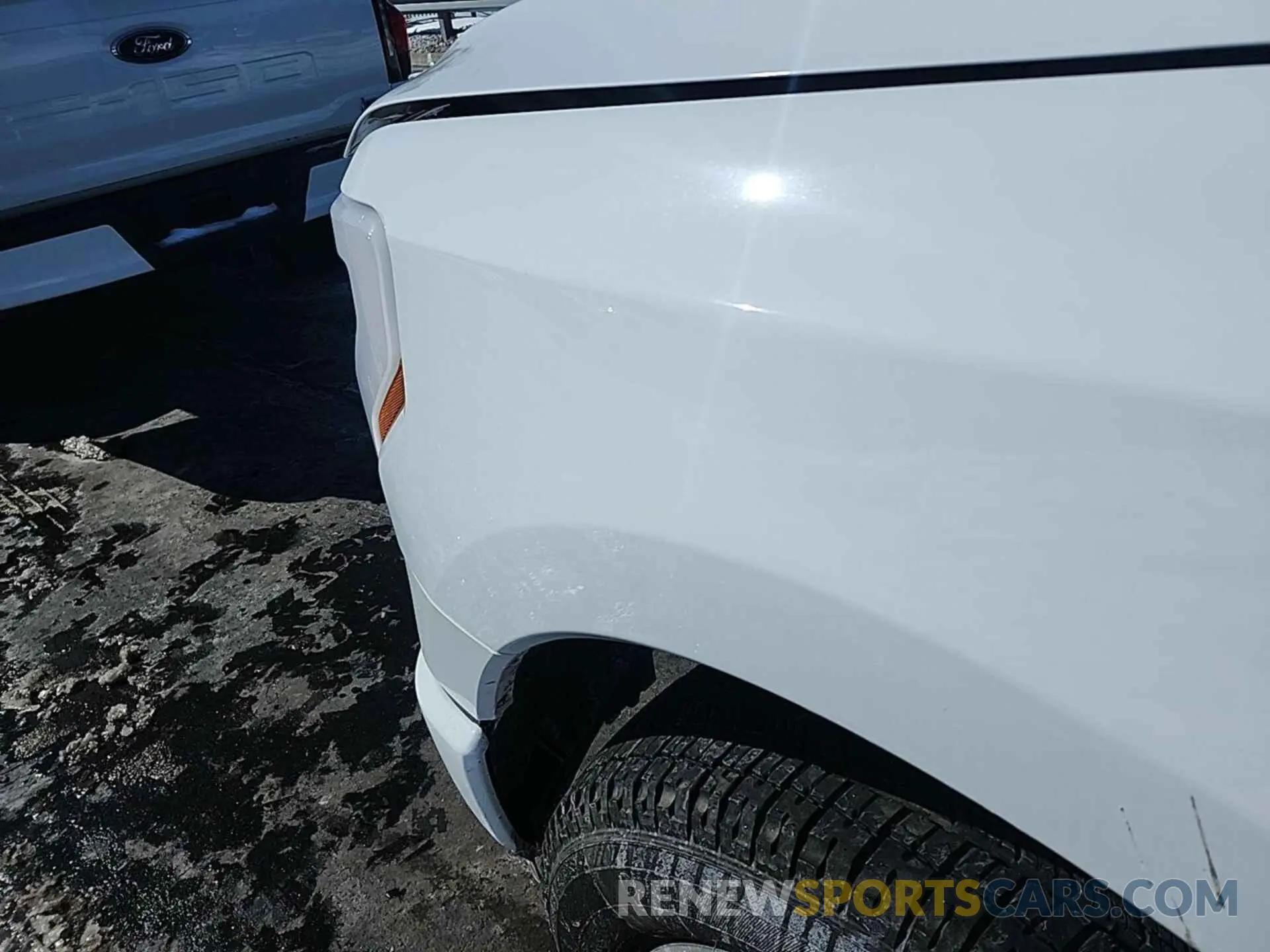 31 Photograph of a damaged car 1FT6W1EV9PWG31047 FORD F150 2023