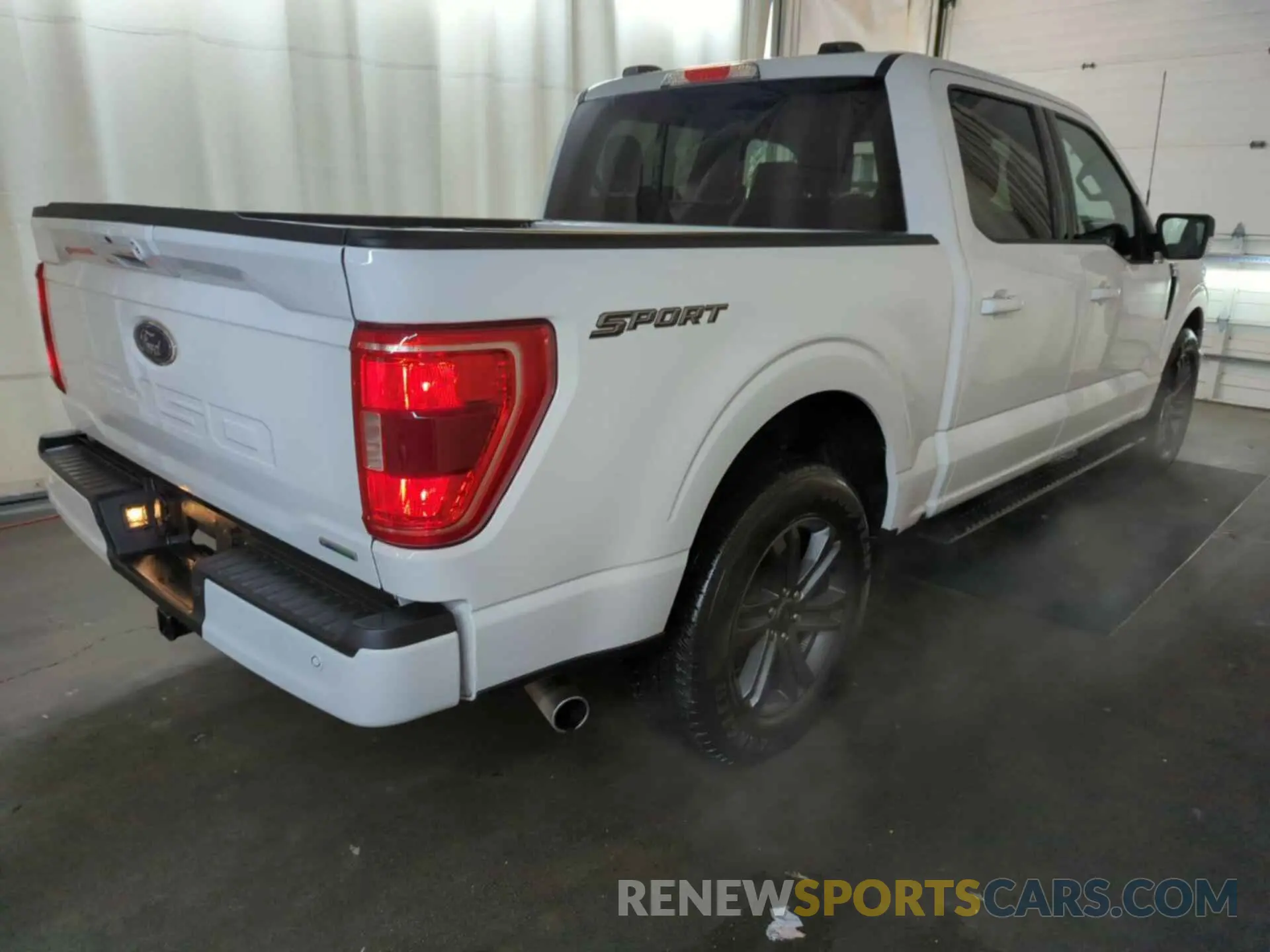 10 Photograph of a damaged car 1FTEW1C80PFA15858 FORD F150 2023