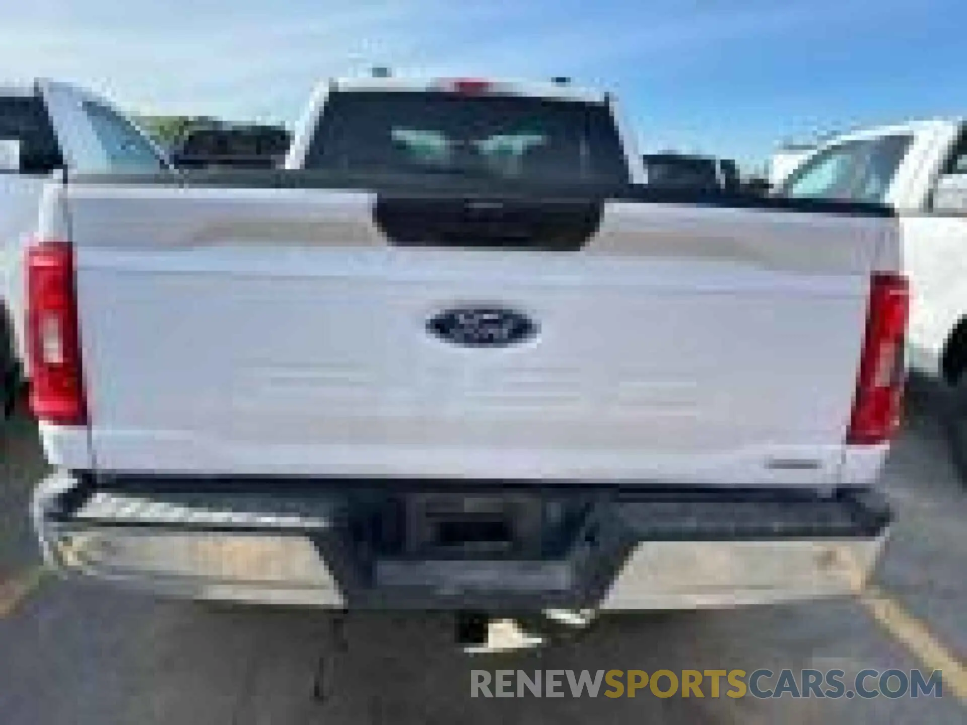 17 Photograph of a damaged car 1FTEX1EP3PKE64752 FORD F150 2023