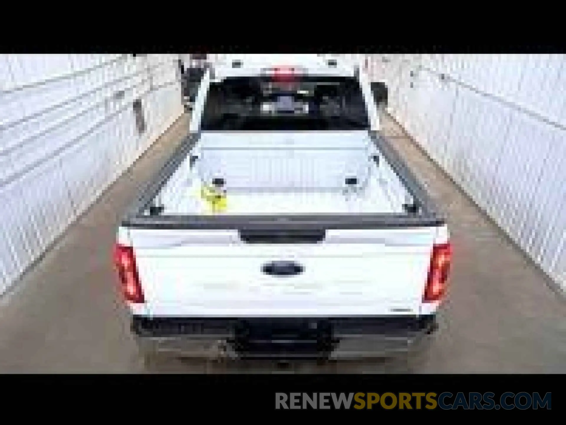 18 Photograph of a damaged car 1FTEX1EP3PKE64752 FORD F150 2023