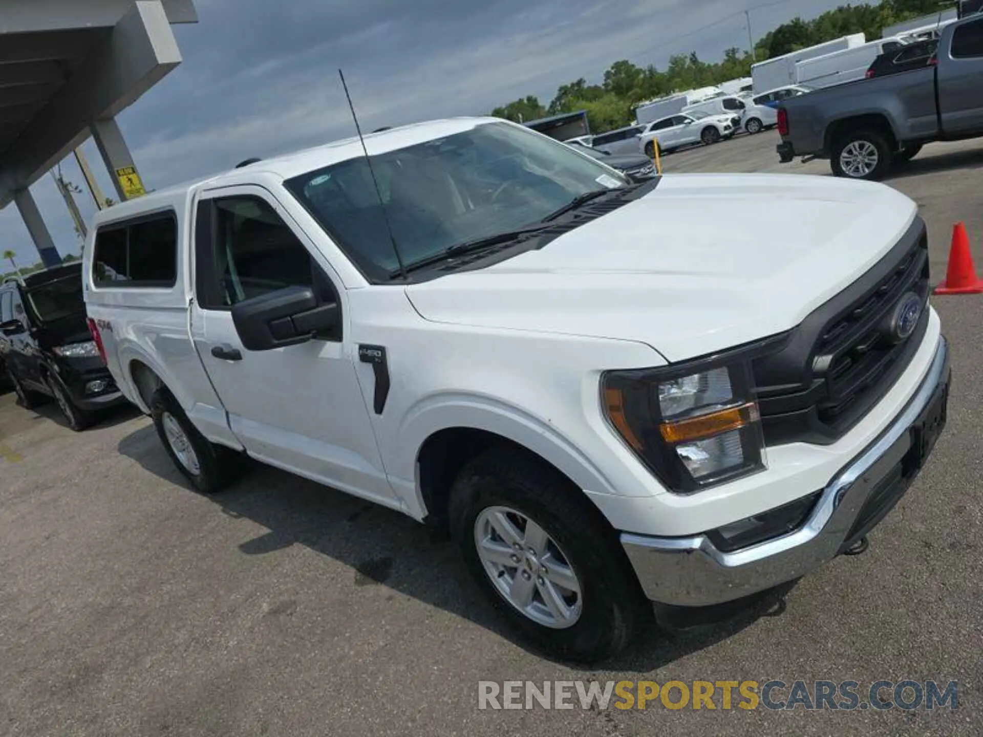 15 Photograph of a damaged car 1FTMF1EP5PKD71116 FORD F150 2023