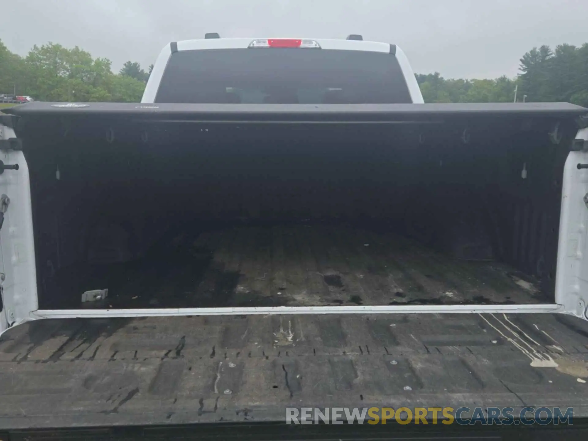 17 Photograph of a damaged car 1FTVW1EL0PWG02840 FORD F150 2023