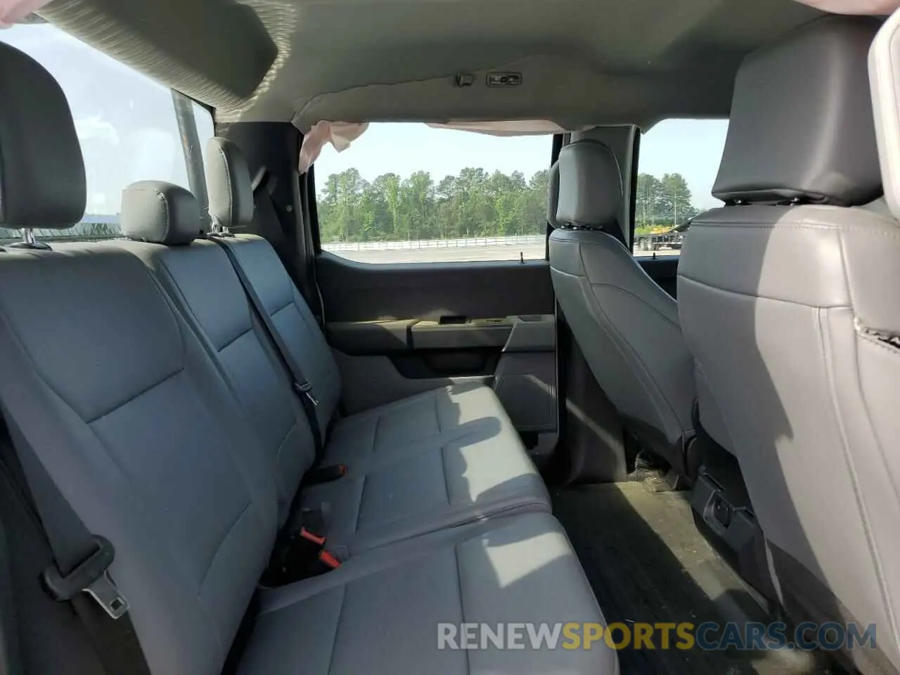 10 Photograph of a damaged car 1FTEW1KP5RKE47137 FORD F150 2024