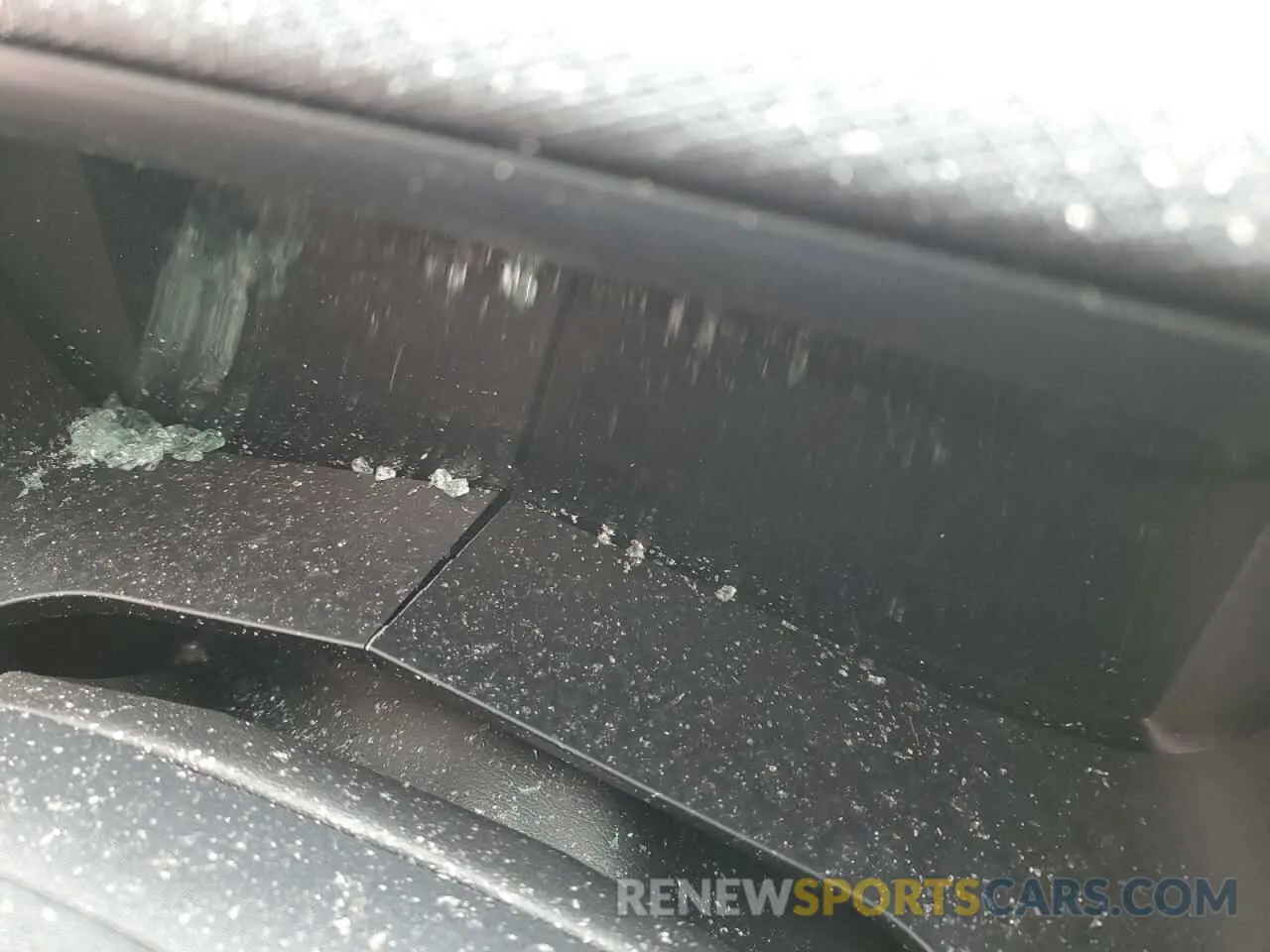 9 Photograph of a damaged car 1FTFW1FD4RFB40135 FORD F150 2024