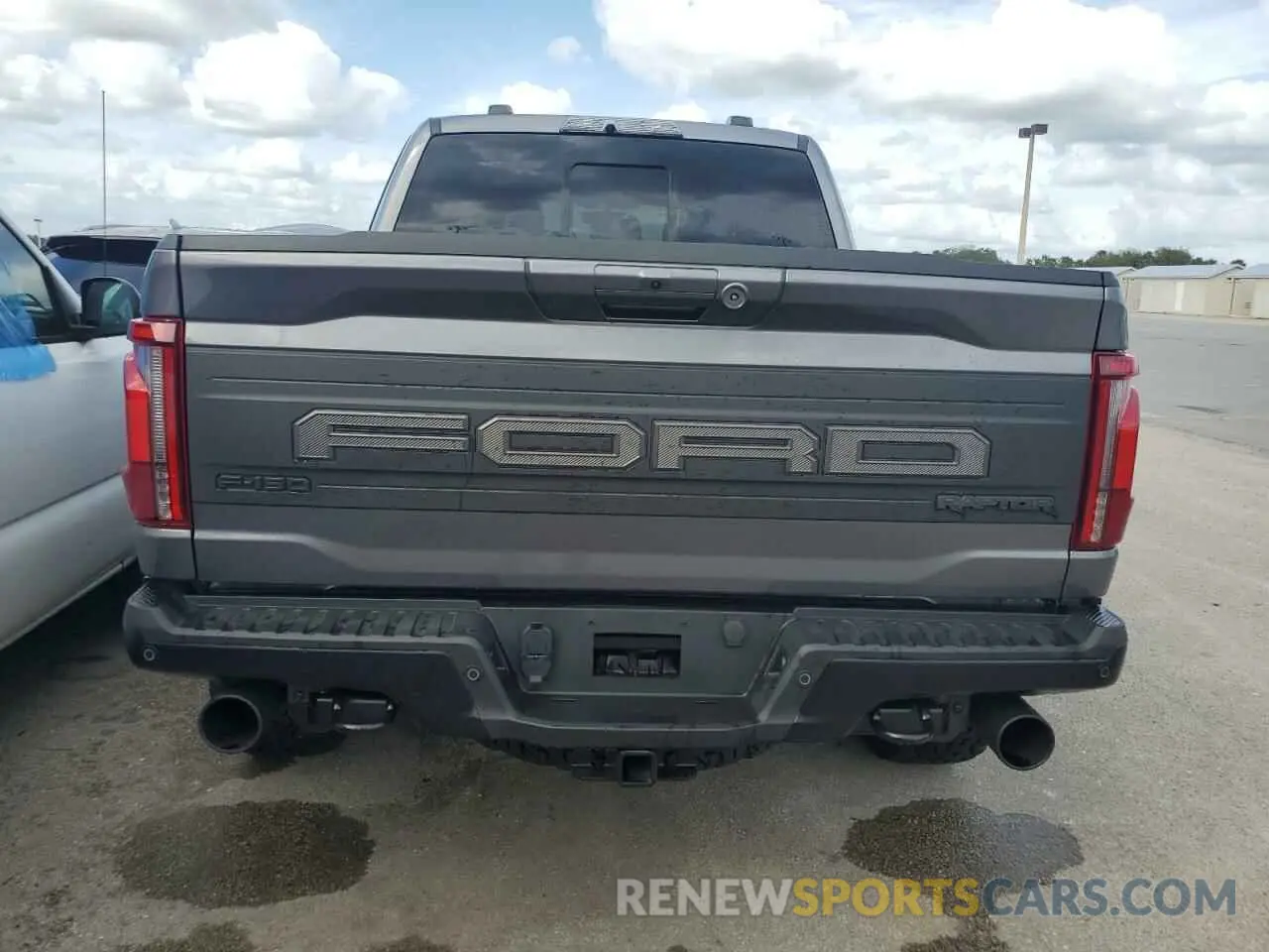 6 Photograph of a damaged car 1FTFW1RG8RFA83900 FORD F150 2024