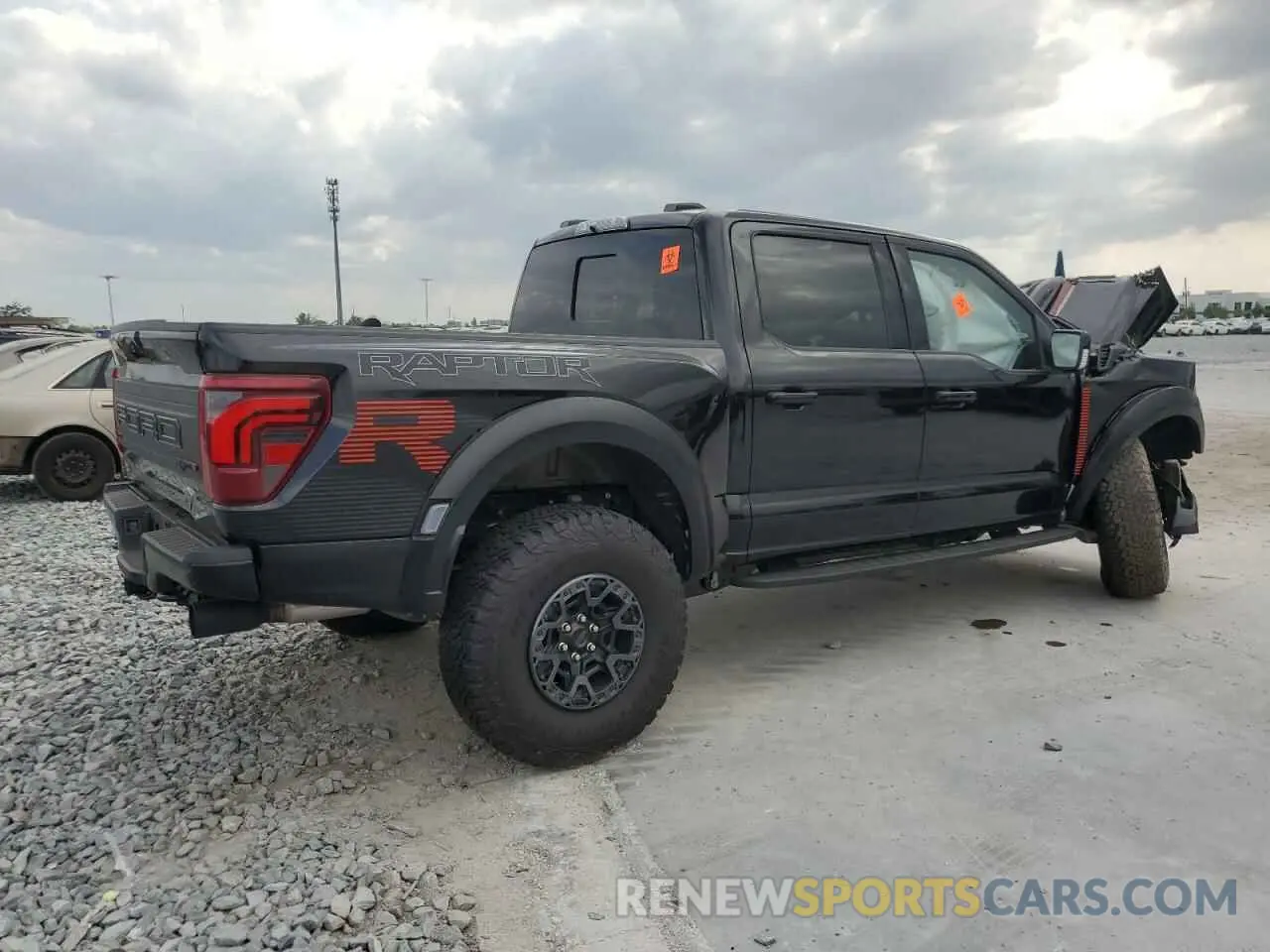 3 Photograph of a damaged car 1FTFW1RJ6RFC21364 FORD F150 2024