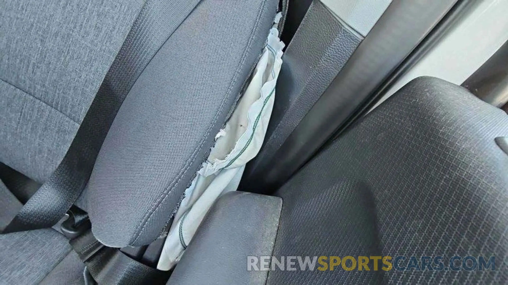 29 Photograph of a damaged car 1FTMF1KP3RKF22199 FORD F150 2024
