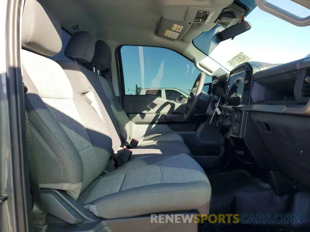 10 Photograph of a damaged car 1FTMF1L59RKE99976 FORD F150 2024