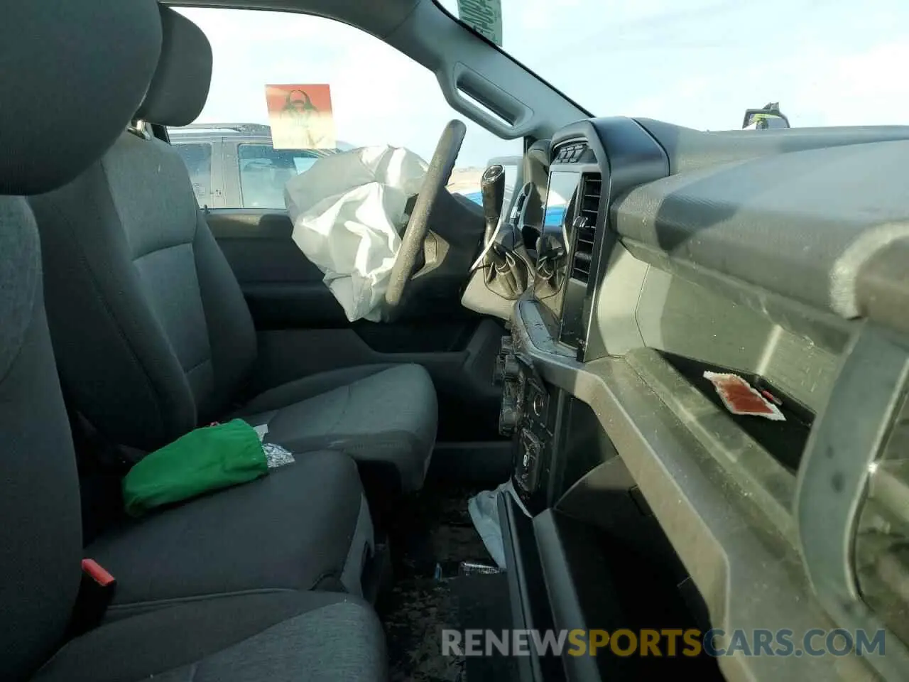 10 Photograph of a damaged car 1FTMF1LP2RKE08855 FORD F150 2024