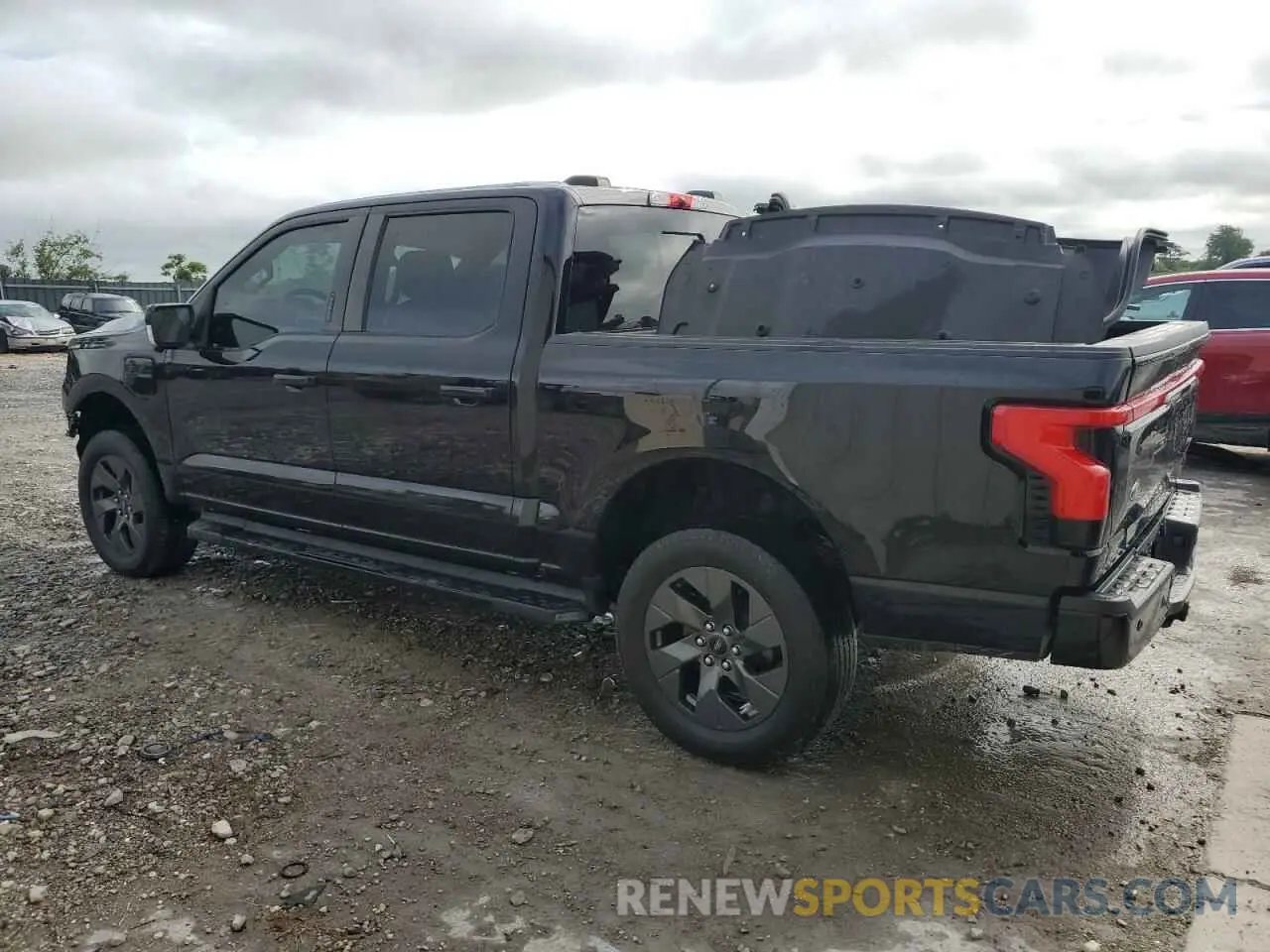 2 Photograph of a damaged car 1FTVW1EL7NWG00726 FORD F150 LIGHT 2022
