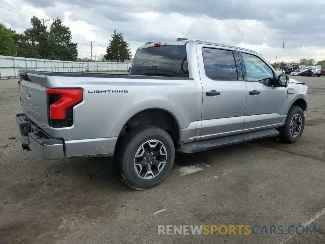 3 Photograph of a damaged car 1FTVW1ELXPWG58560 FORD F150 LIGHT 2023