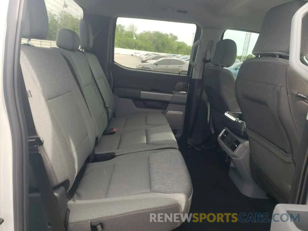 10 Photograph of a damaged car 1FT6W3L78RWG28675 FORD F150 LIGHT 2024