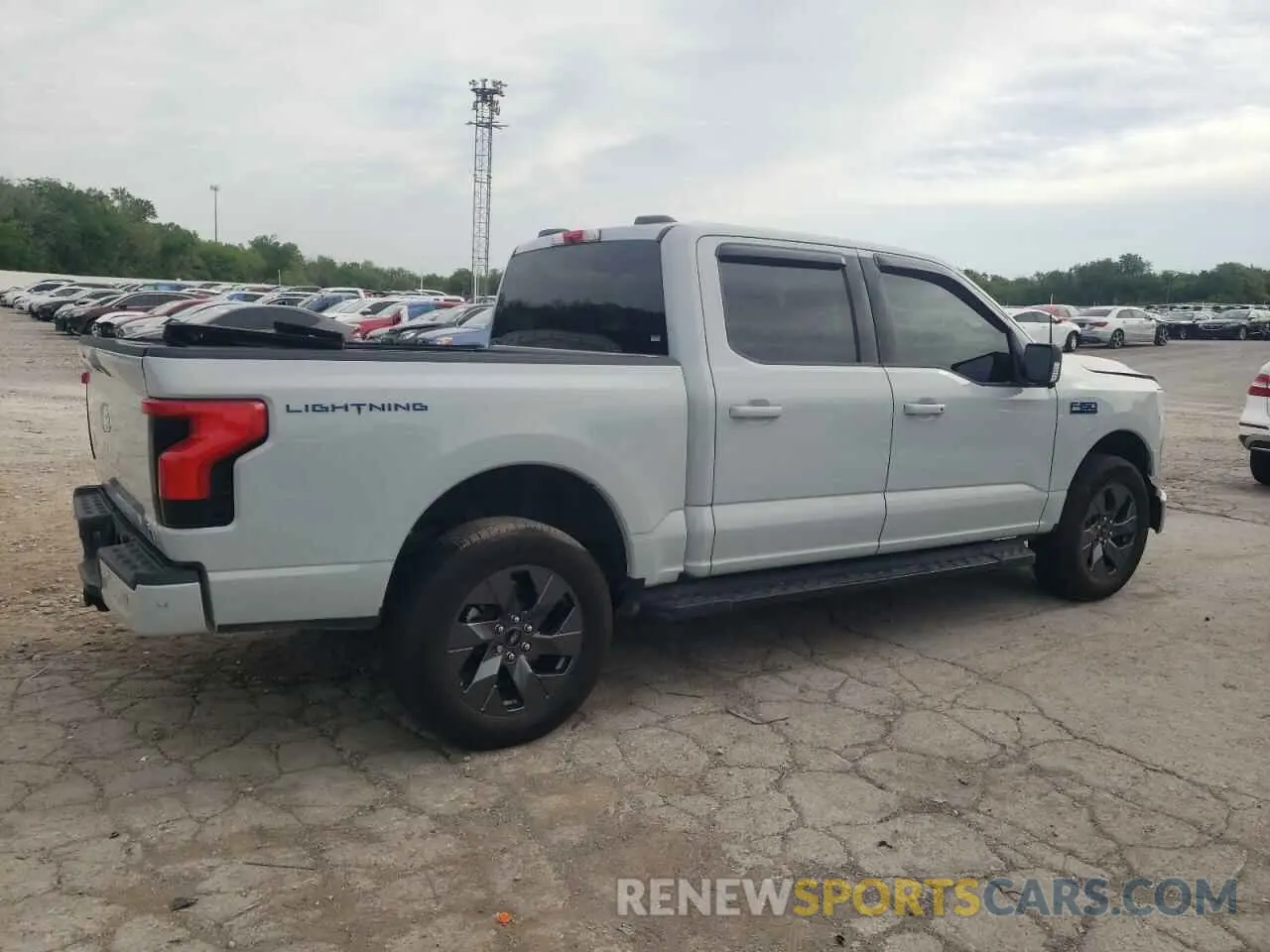 3 Photograph of a damaged car 1FT6W3L78RWG28675 FORD F150 LIGHT 2024
