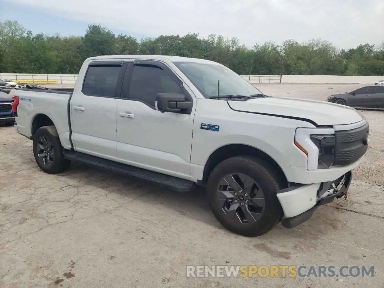 4 Photograph of a damaged car 1FT6W3L78RWG28675 FORD F150 LIGHT 2024