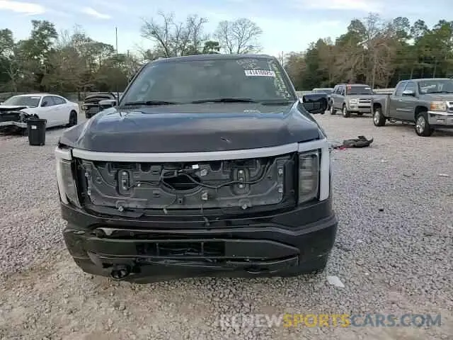11 Photograph of a damaged car 1FT6W7L70RWG11781 FORD F150 LIGHT 2024