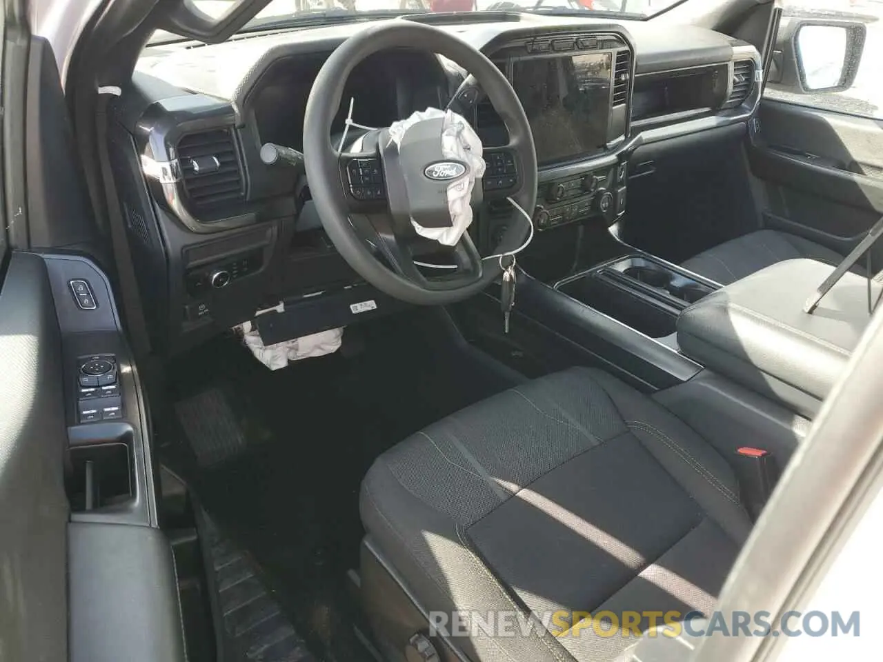 8 Photograph of a damaged car 1FTEX2KP6RKE96558 FORD F150 STX 2024