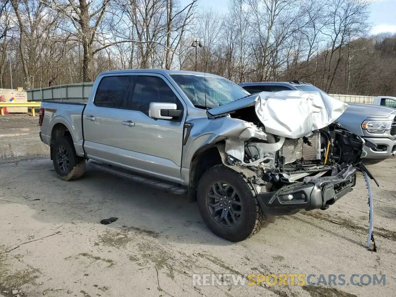 4 Photograph of a damaged car 1FTFW4L50RFB37537 FORD F150 TREMO 2024