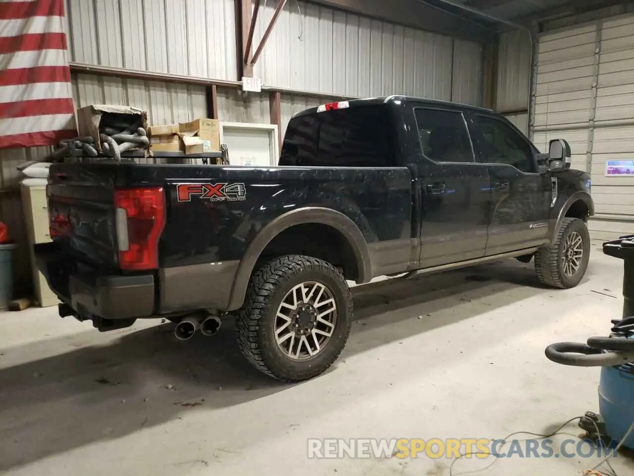 3 Photograph of a damaged car 1FT7W2BT6HEC84183 FORD F250 2017