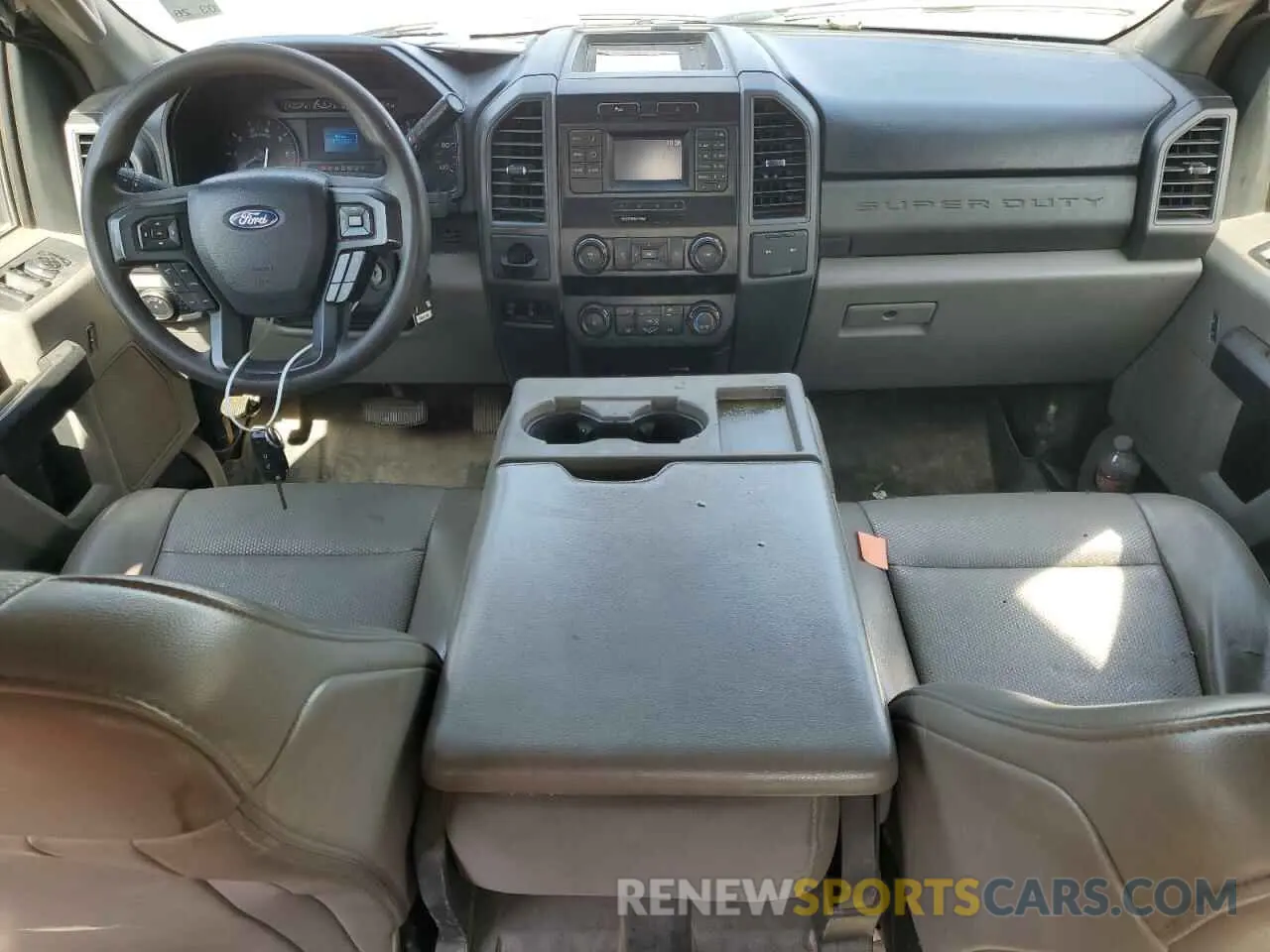 8 Photograph of a damaged car 1FD7W2A67KEF85513 FORD F250 2019