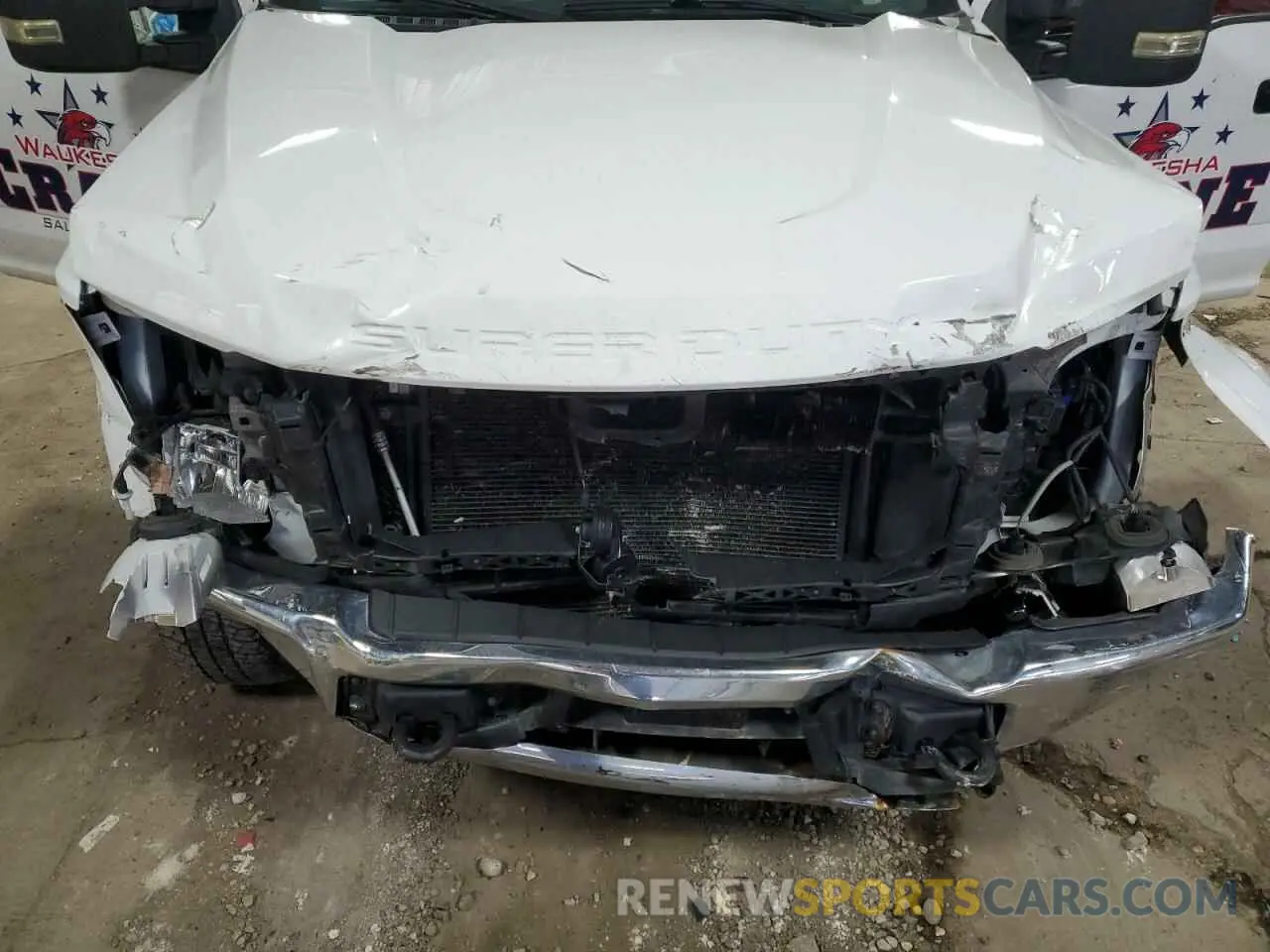 11 Photograph of a damaged car 1FDBF2B61KEC55892 FORD F250 2019
