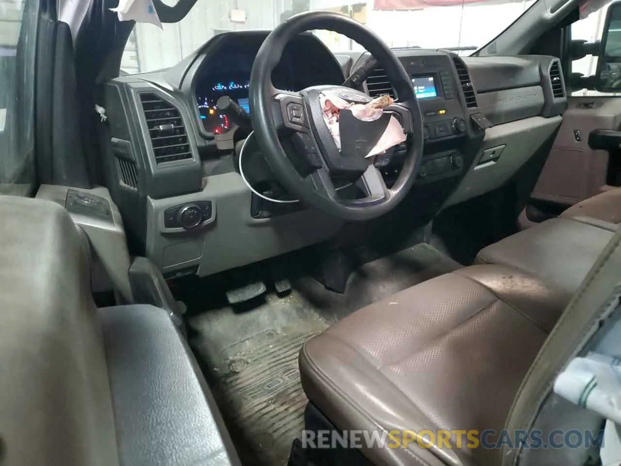 8 Photograph of a damaged car 1FDBF2B61KEC55892 FORD F250 2019
