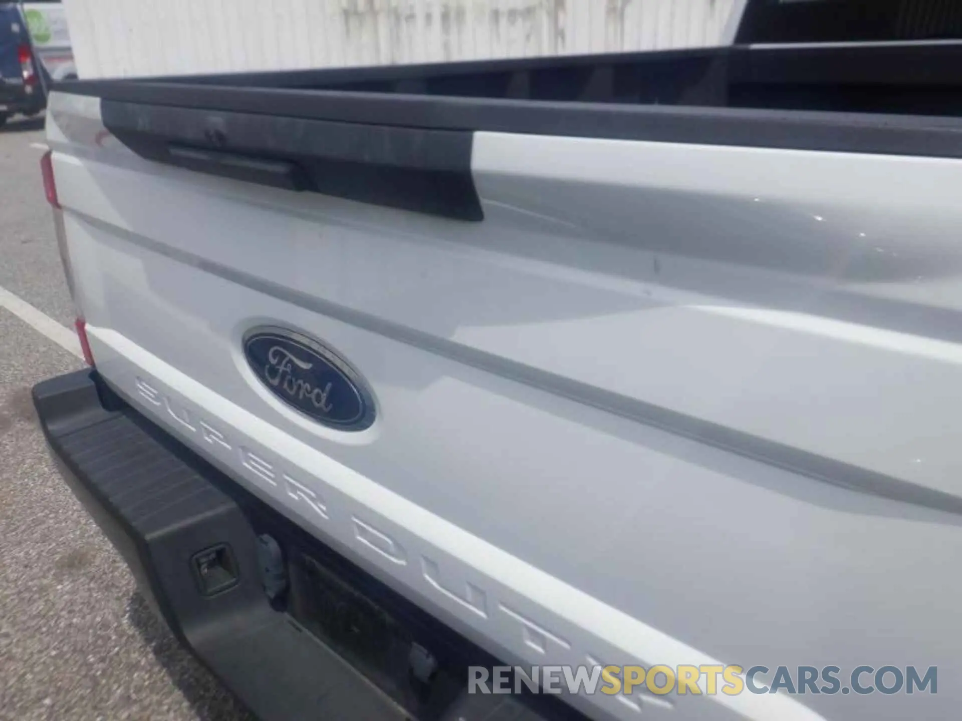 5 Photograph of a damaged car 1FT7W2AT4KED71234 FORD F250 2019