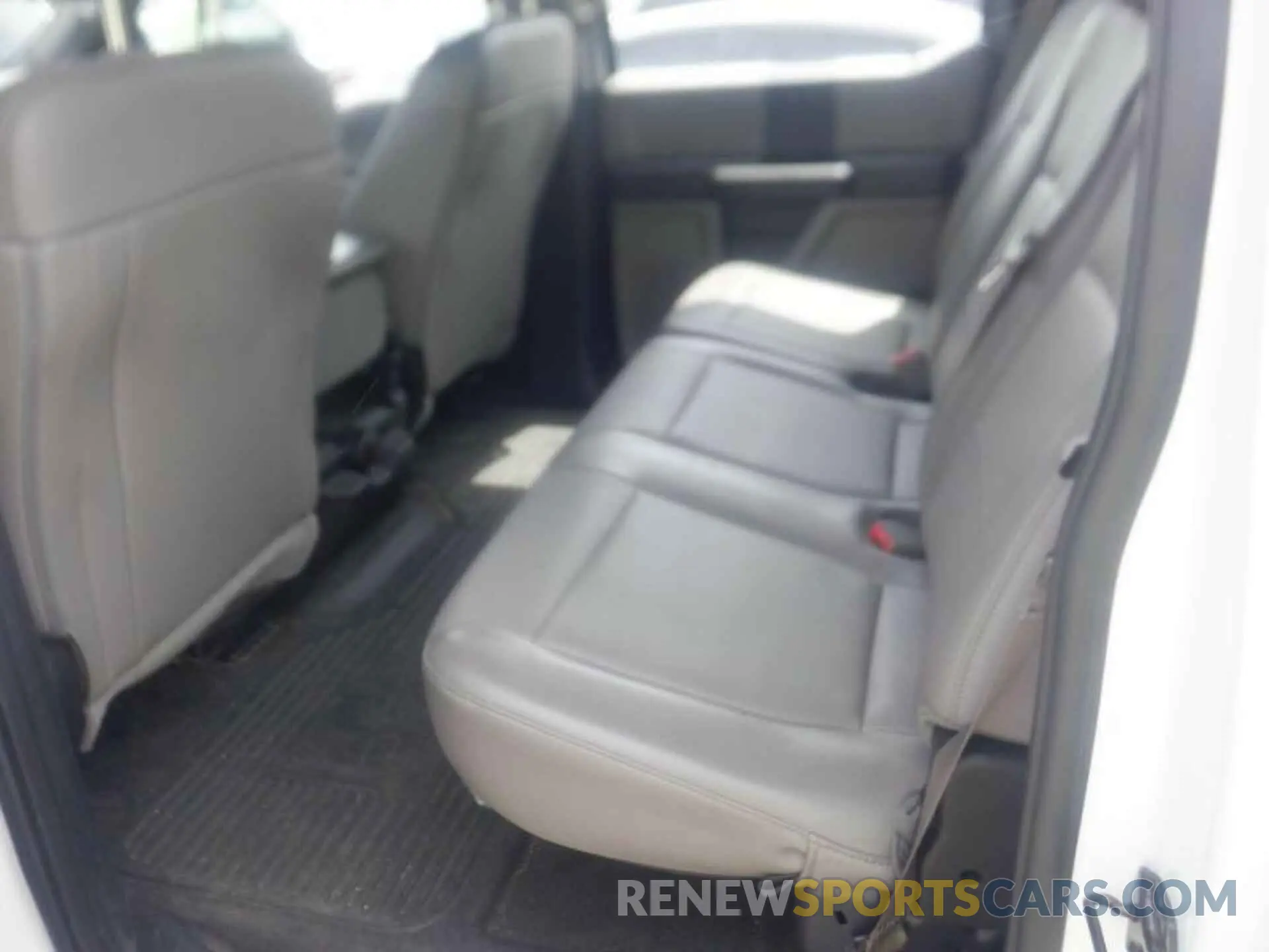 9 Photograph of a damaged car 1FT7W2AT4KED71234 FORD F250 2019