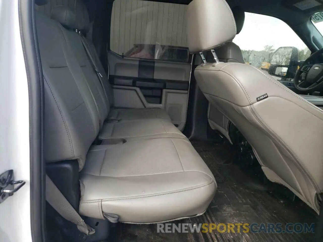 10 Photograph of a damaged car 1FT7W2AT6KEF87098 FORD F250 2019