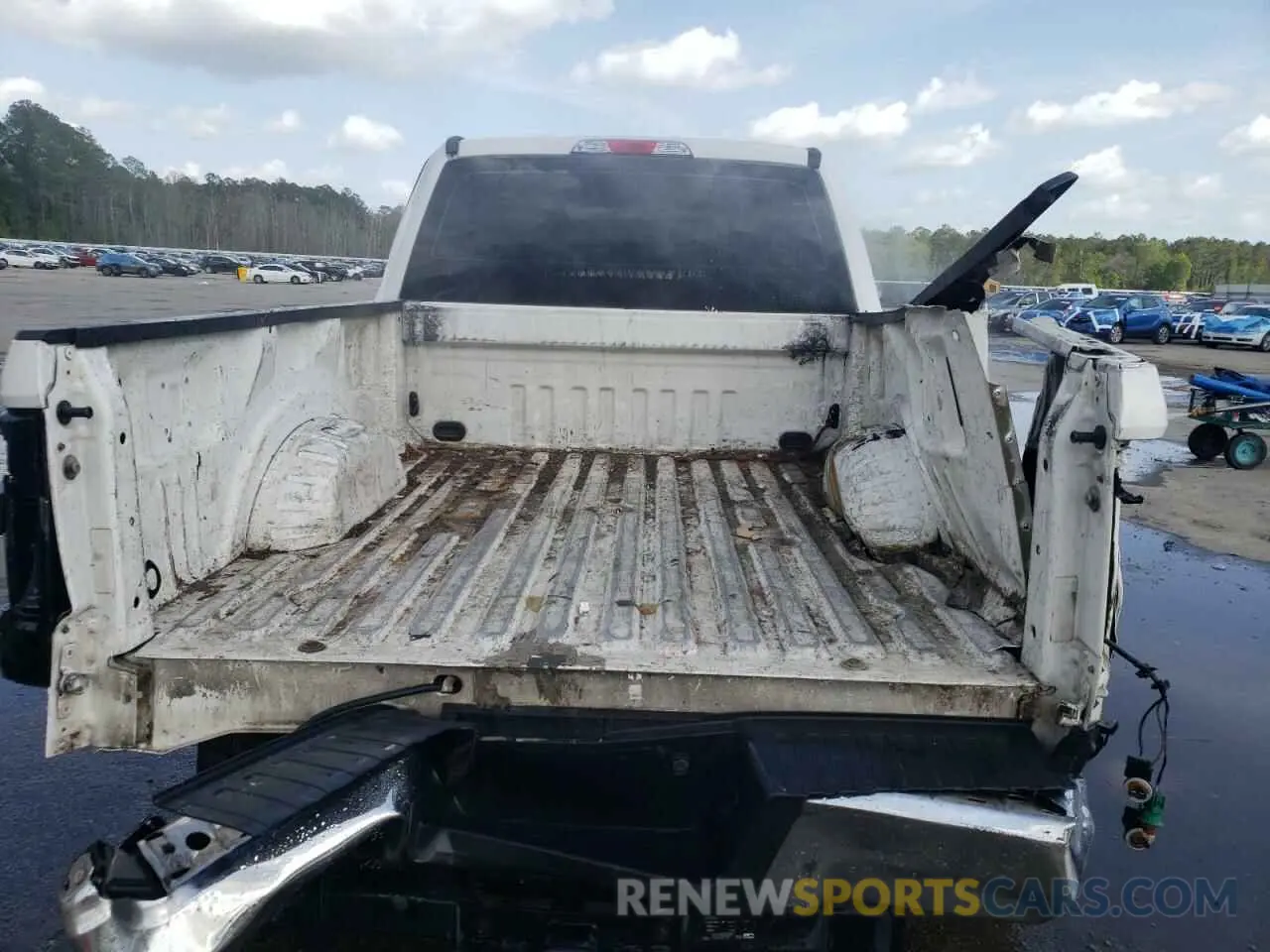 6 Photograph of a damaged car 1FT7W2AT6KEF87098 FORD F250 2019
