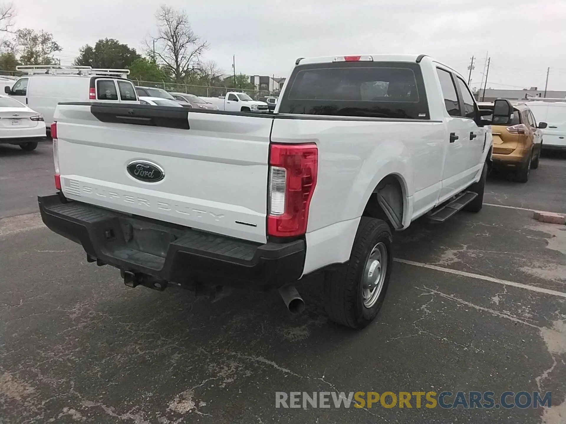 2 Photograph of a damaged car 1FT7W2B62KEC14911 FORD F250 2019