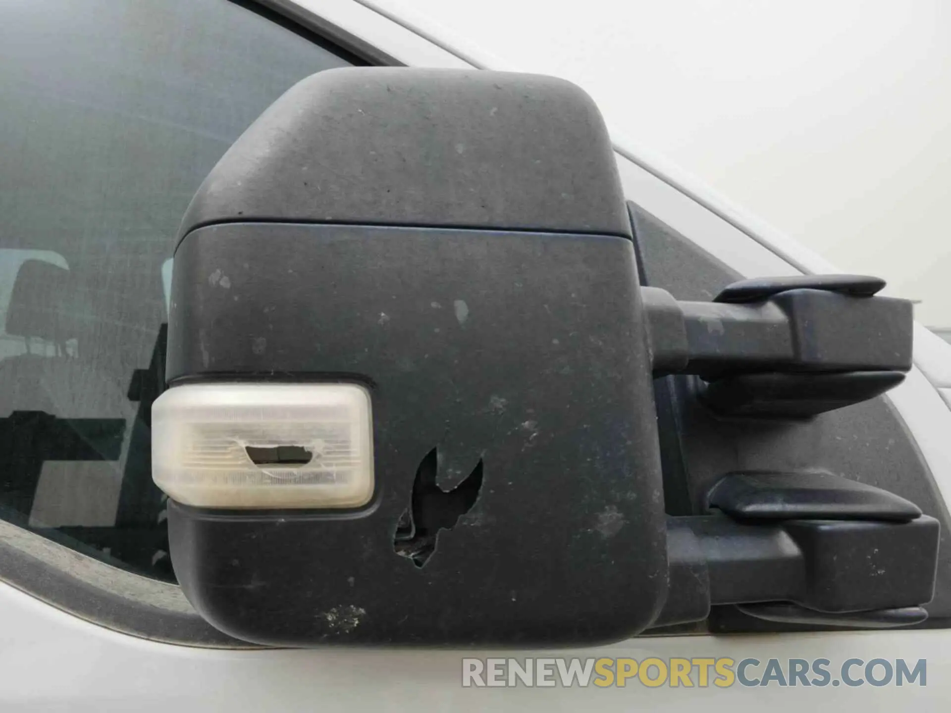 27 Photograph of a damaged car 1FT7W2B62KEC67253 FORD F250 2019