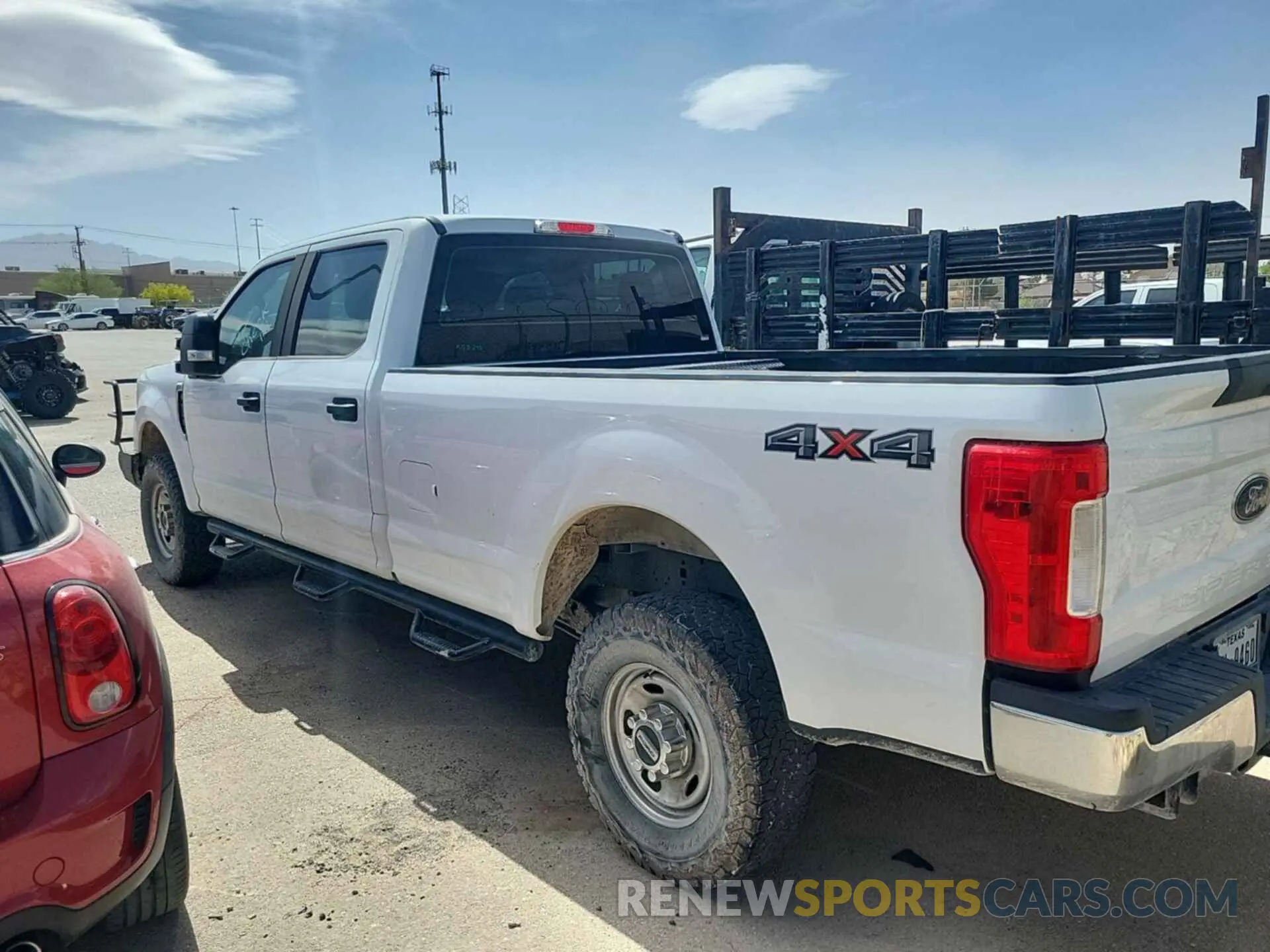34 Photograph of a damaged car 1FT7W2B62KEC67253 FORD F250 2019