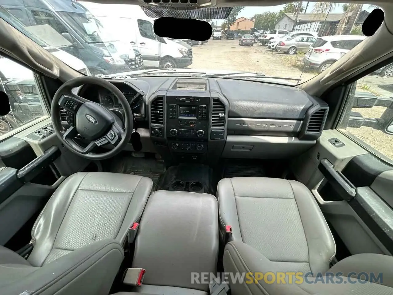 9 Photograph of a damaged car 1FT7W2B62KEF82909 FORD F250 2019