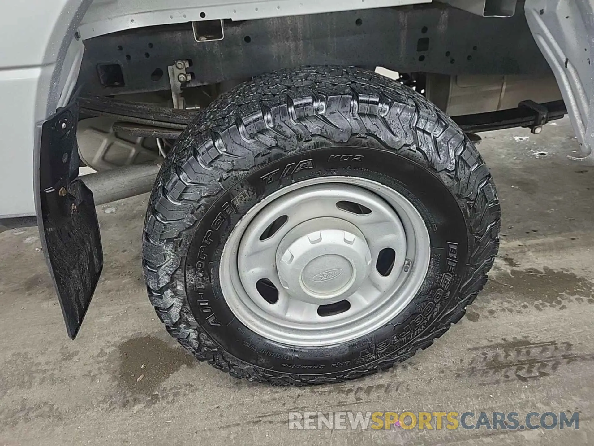 14 Photograph of a damaged car 1FT7W2B63KEF83440 FORD F250 2019