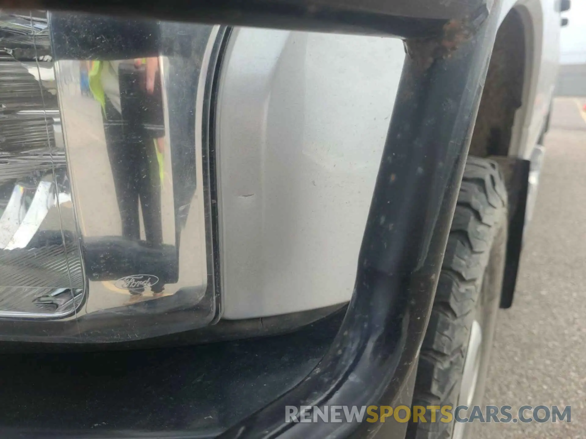 25 Photograph of a damaged car 1FT7W2B63KEF83440 FORD F250 2019