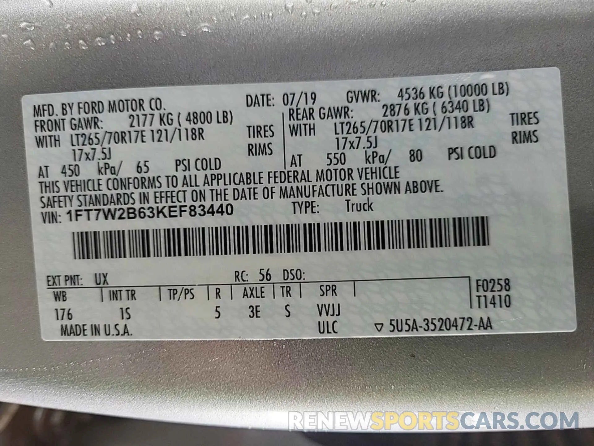 37 Photograph of a damaged car 1FT7W2B63KEF83440 FORD F250 2019