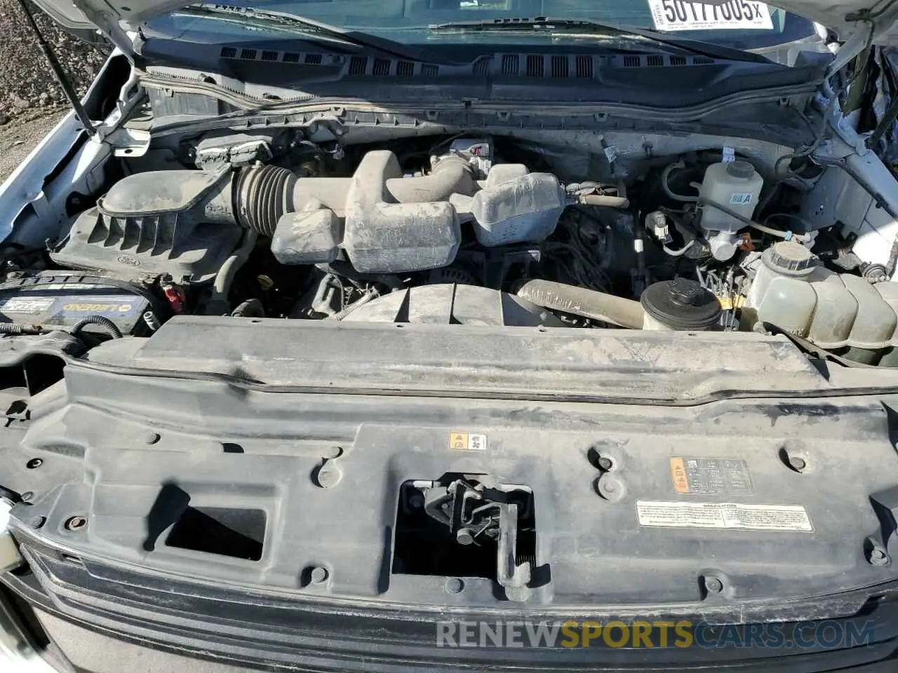 13 Photograph of a damaged car 1FT7W2B64KEC69120 FORD F250 2019