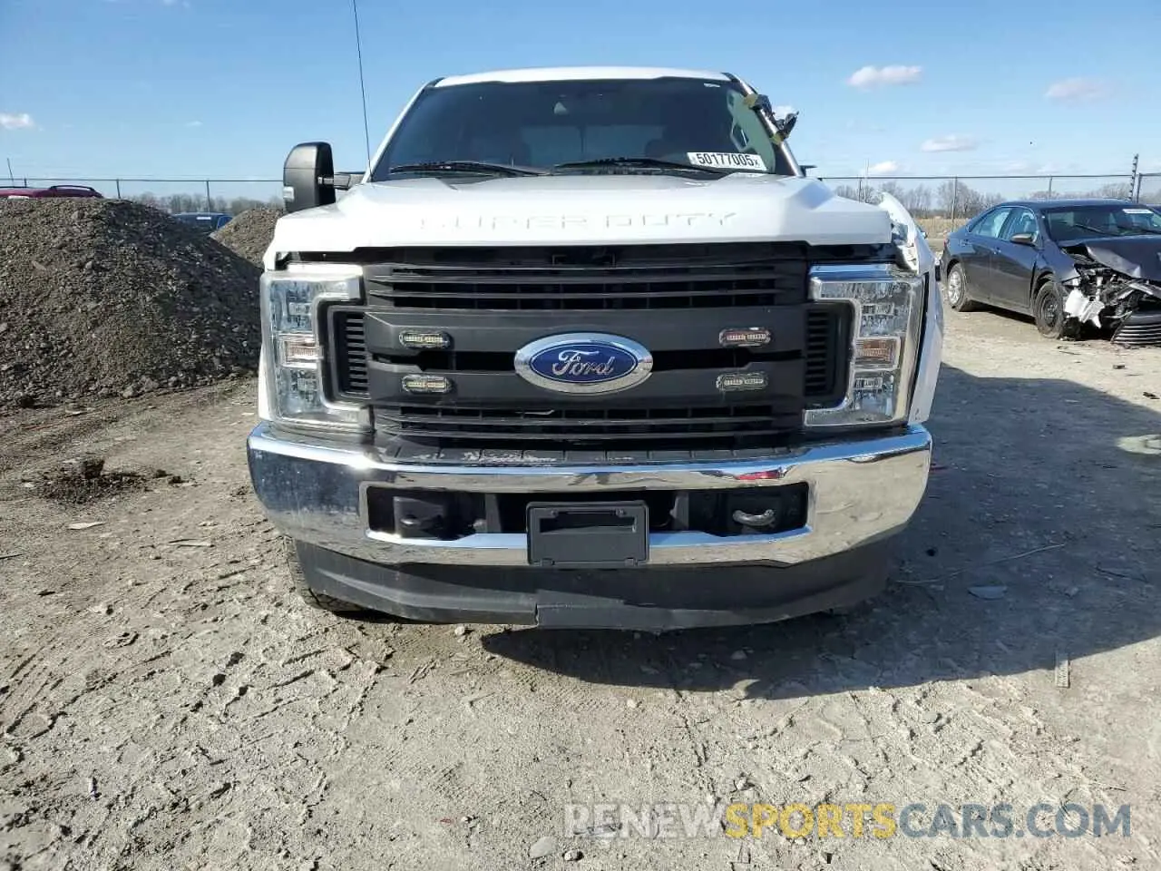 5 Photograph of a damaged car 1FT7W2B64KEC69120 FORD F250 2019