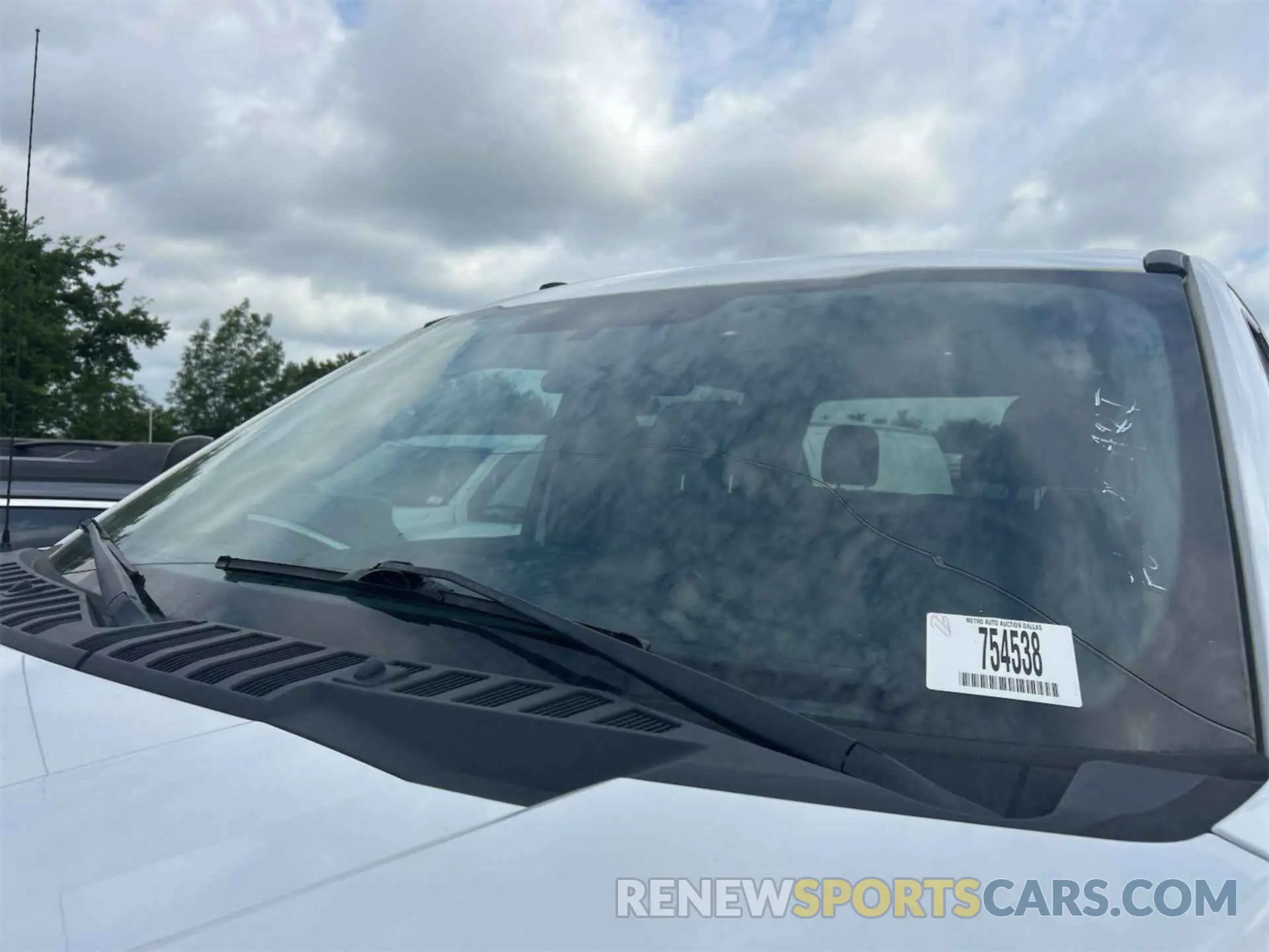 14 Photograph of a damaged car 1FT7W2B64KEC69554 FORD F250 2019