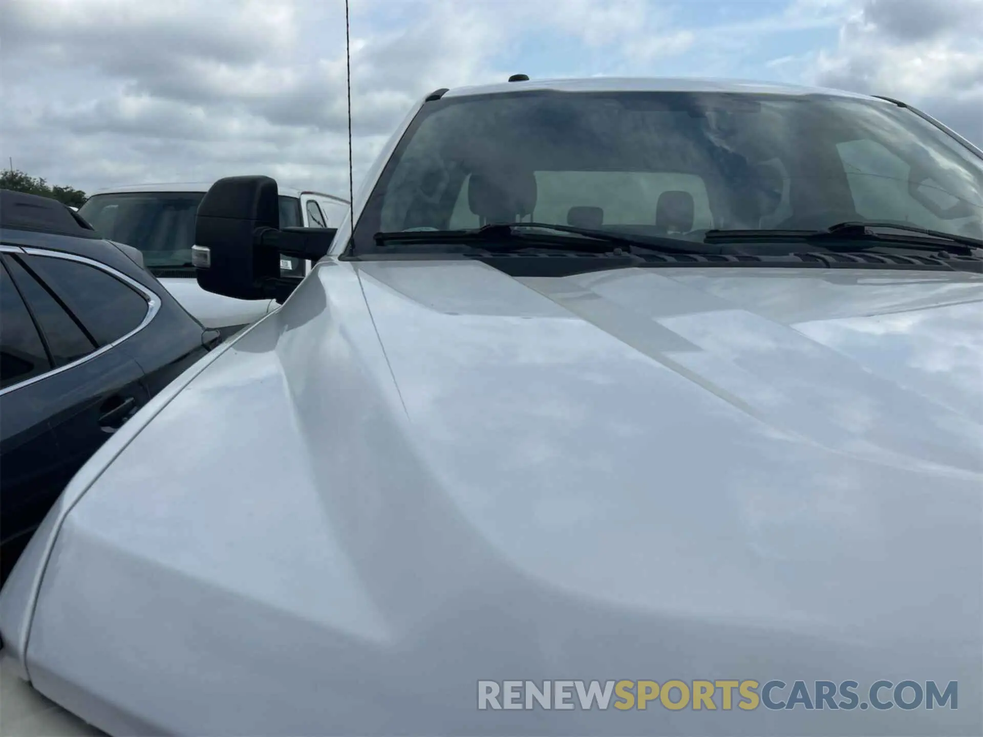 16 Photograph of a damaged car 1FT7W2B64KEC69554 FORD F250 2019