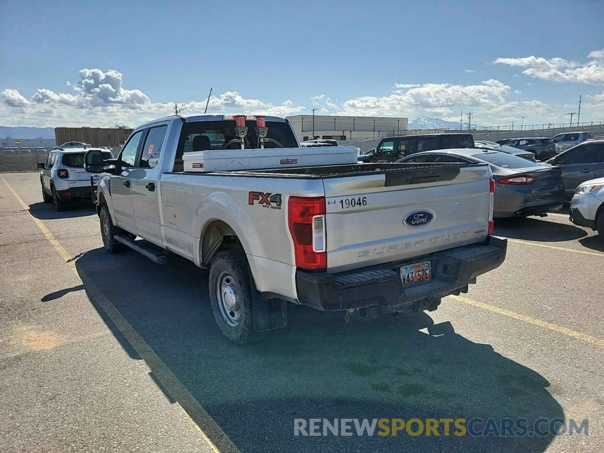 35 Photograph of a damaged car 1FT7W2B64KEF83432 FORD F250 2019