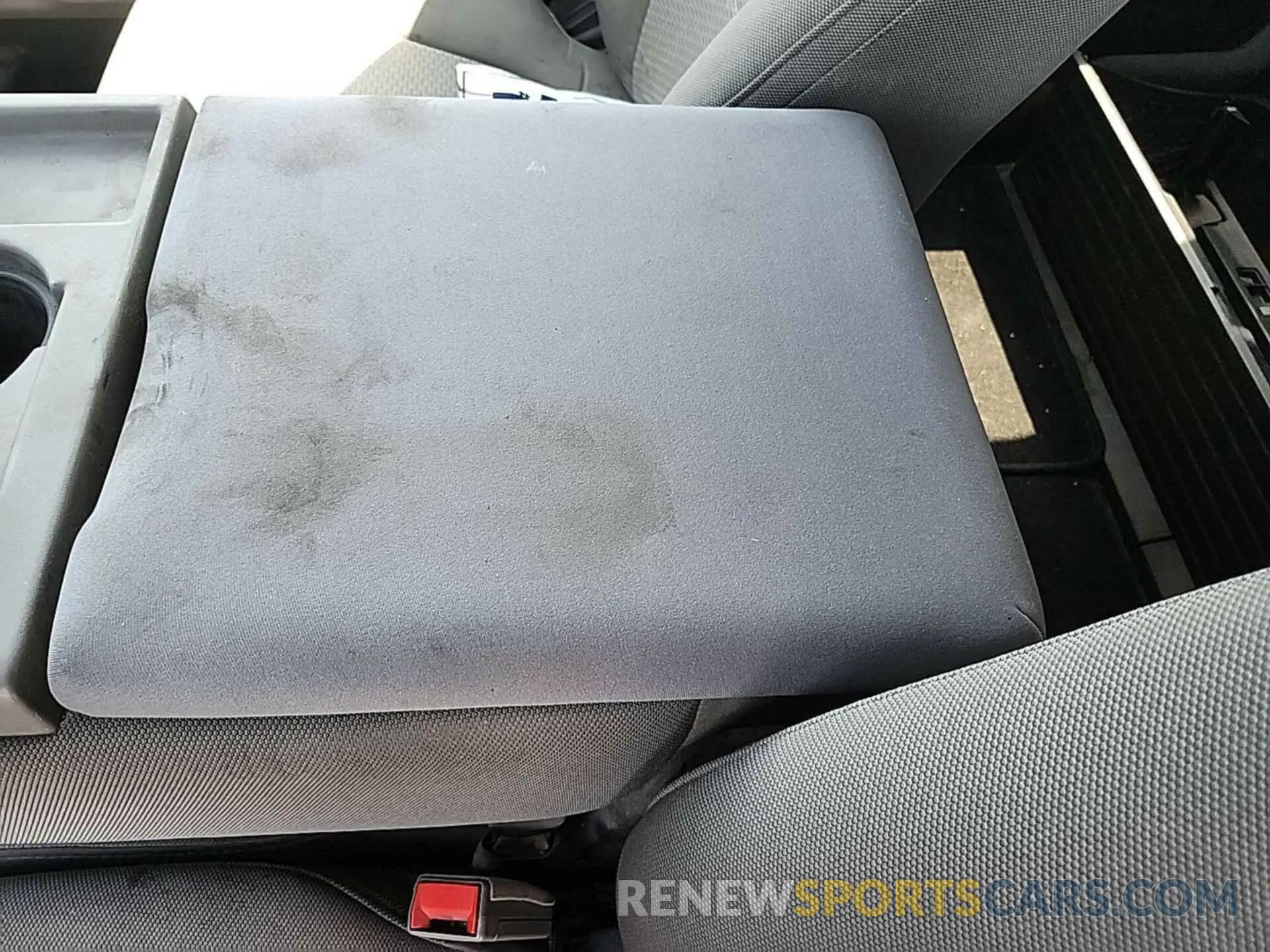 14 Photograph of a damaged car 1FT7W2B65KEC22842 FORD F250 2019