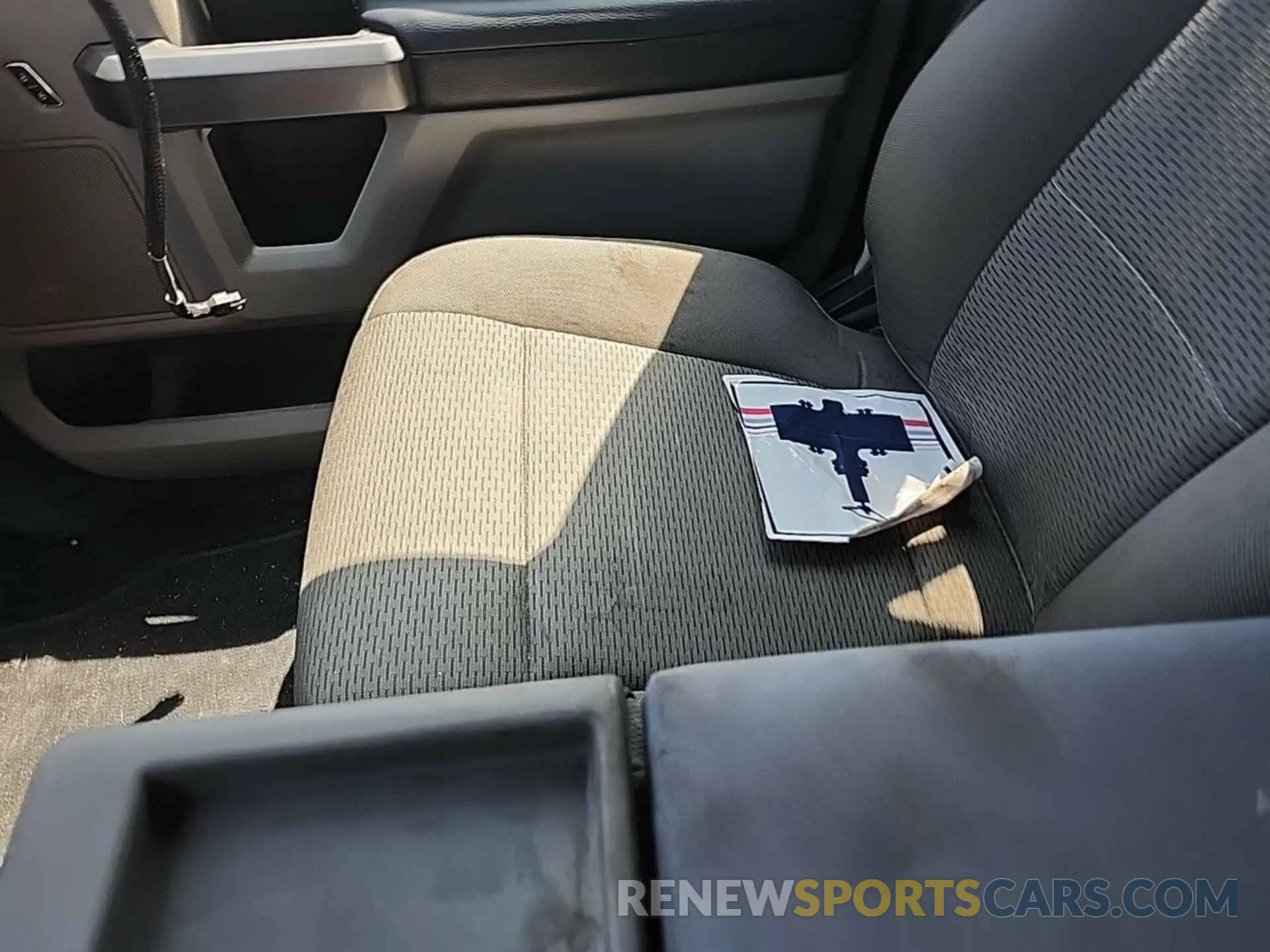 22 Photograph of a damaged car 1FT7W2B65KEC22842 FORD F250 2019