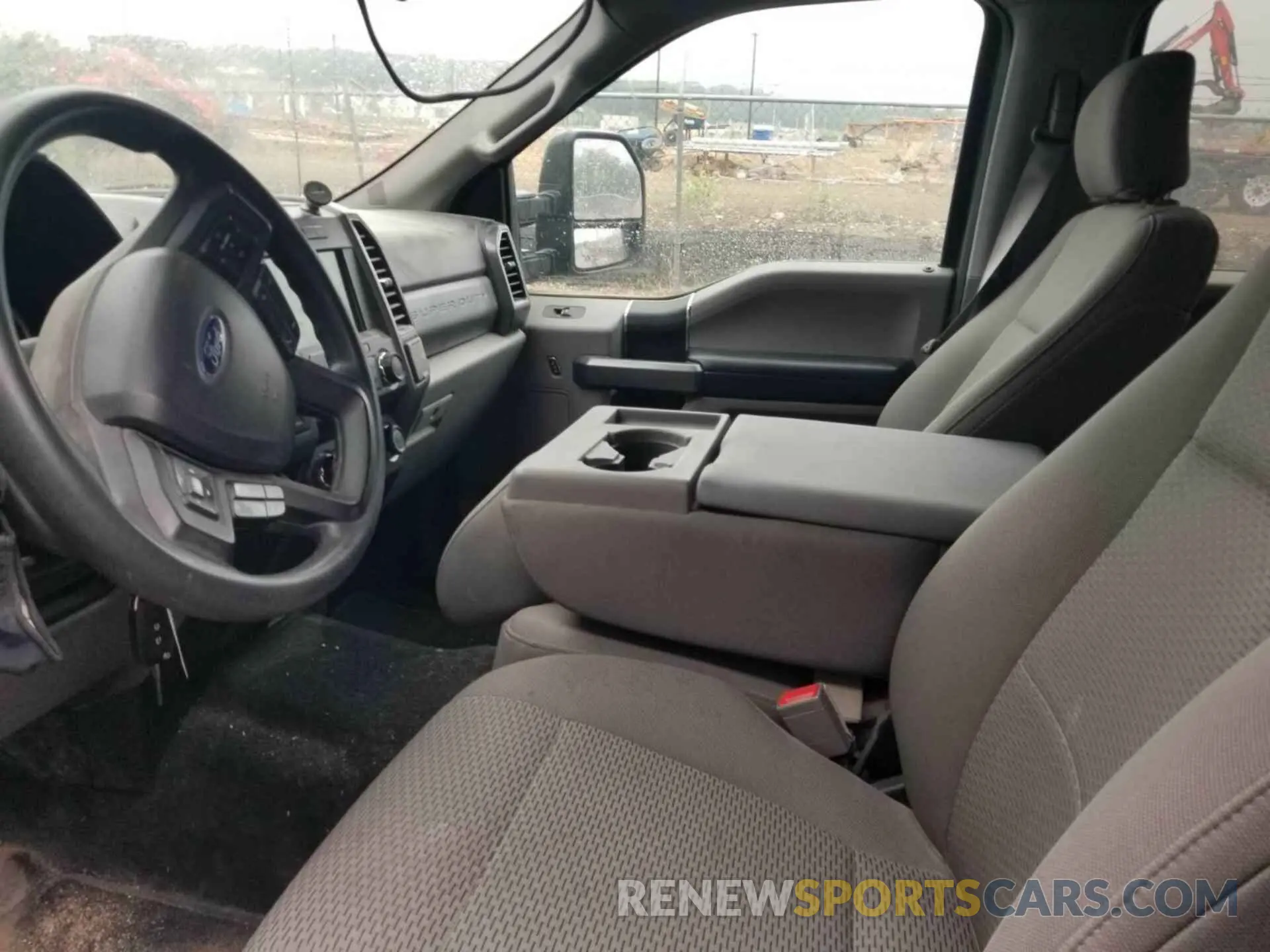 26 Photograph of a damaged car 1FT7W2B65KEC22842 FORD F250 2019