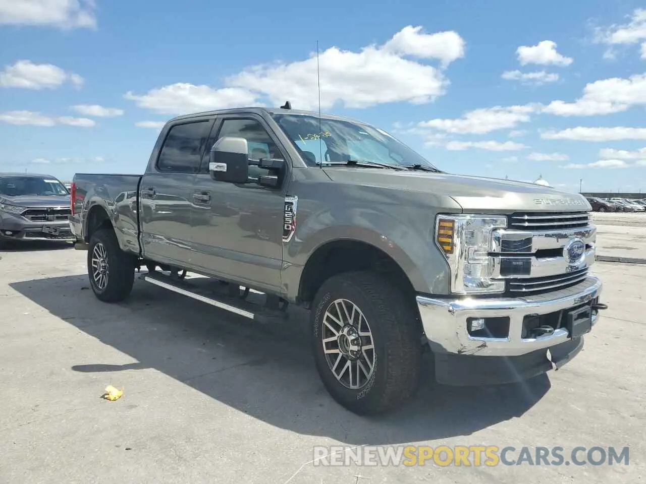 4 Photograph of a damaged car 1FT7W2B65KEC95614 FORD F250 2019